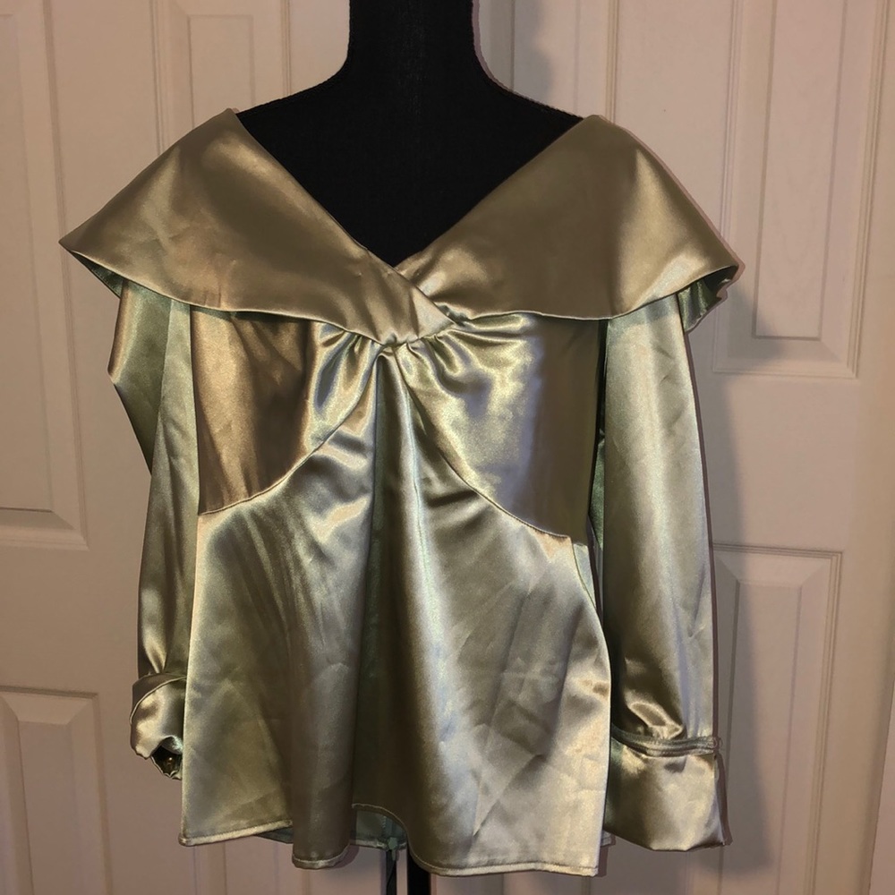 Green blouse